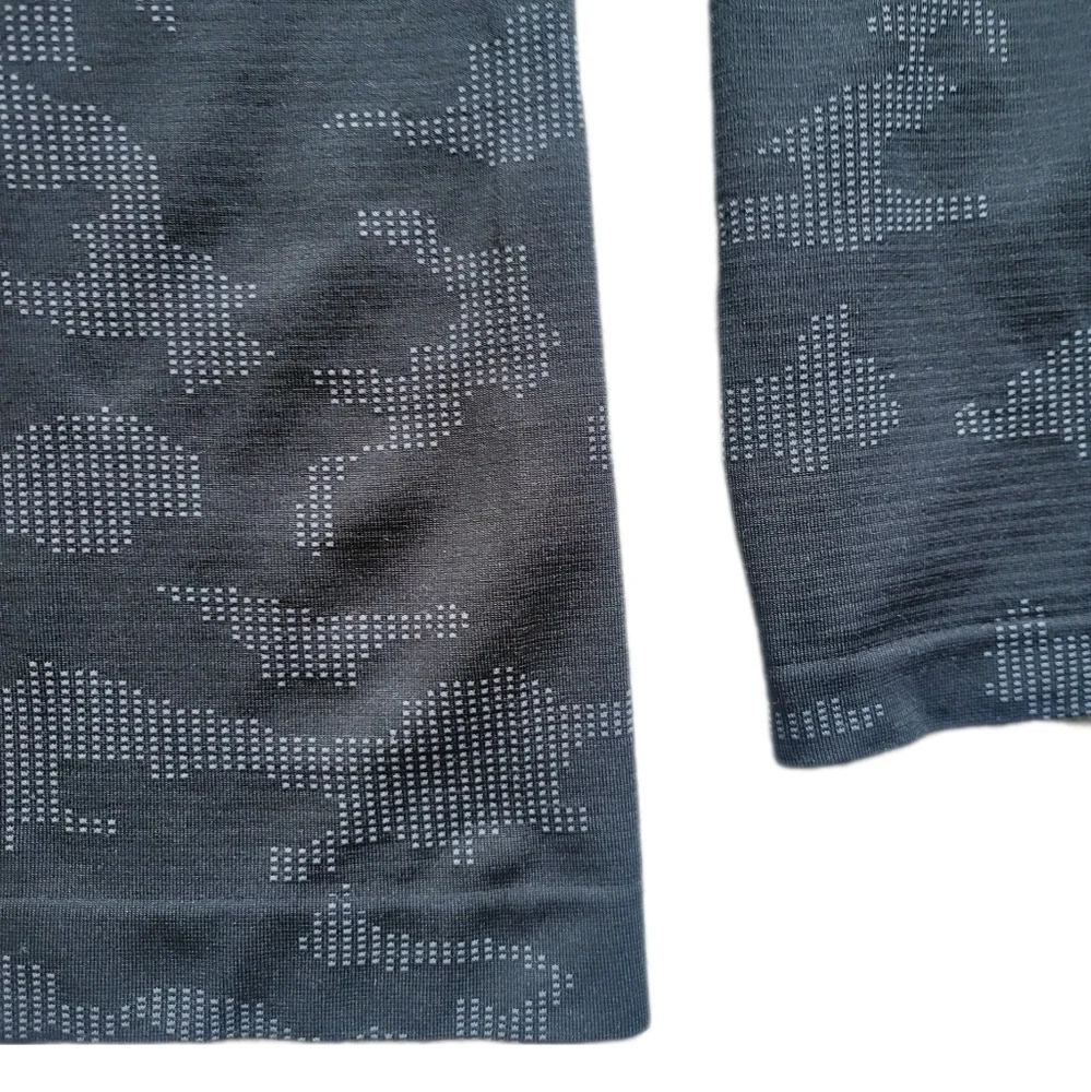 LULULEMON \ Metal Vent Tech LS / XL / Geo Camo